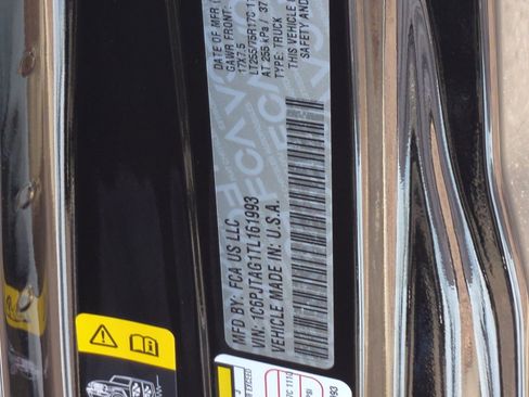 New 2026 Jeep Gladiator Willys image 25