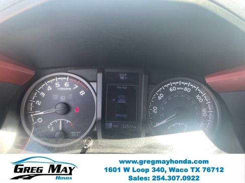 Used 2016 Toyota Tacoma TRD Sport w/ Towing Package RWD image 17