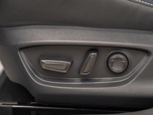New 2026 Toyota Camry SE FWD image 31