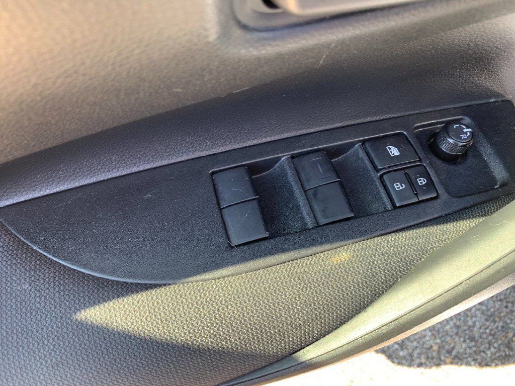 Used 2024 Toyota Corolla LE FWD image 13