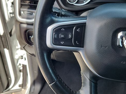 Used 2024 RAM 2500 Big Horn AWD/4WD image 16