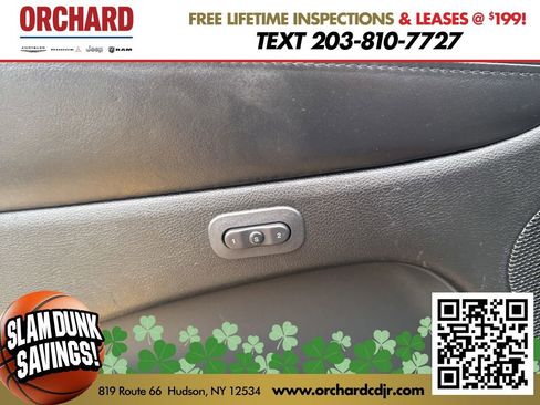 Used 2011 Jeep Grand Cherokee Overland image 20