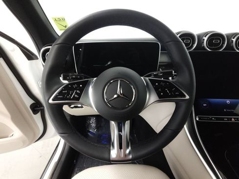 Certified 2026 Mercedes-Benz GLC 300 4MATIC image 11