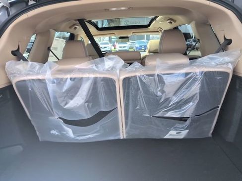 New 2026 Acura MDX w/ Advance Package image 9