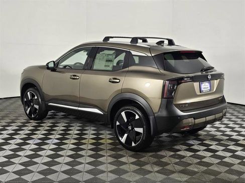 New 2026 Nissan Kicks SR w/ Cold Weather Package image 7