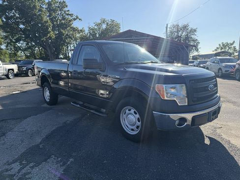 Used 2013 Ford F150 XL w/ Mid Equipment Group RWD image 3