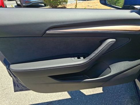 Used 2023 Tesla Model 3 Standard Range RWD image 14