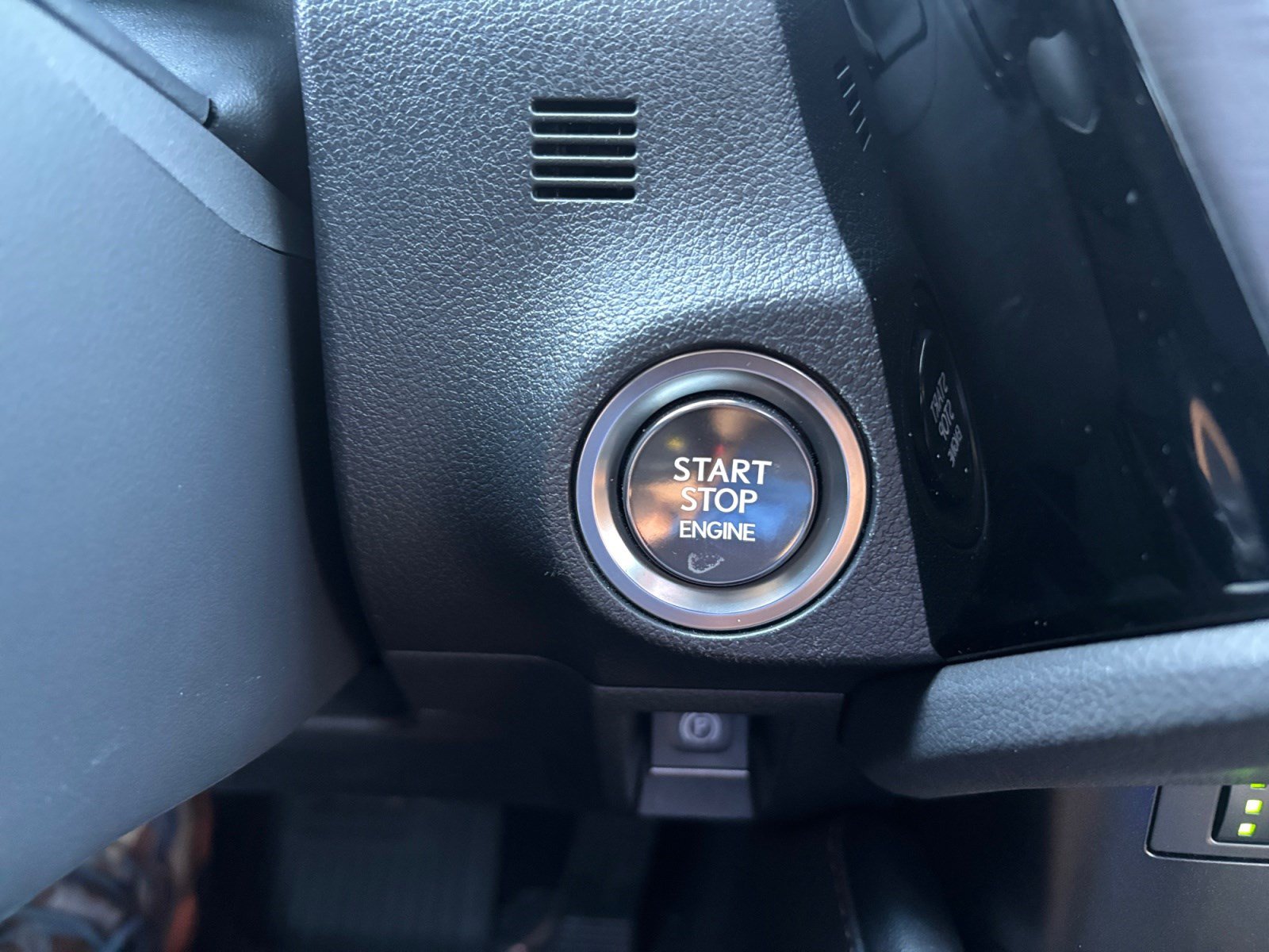 Used 2024 Lexus ES 350 Ultra Luxury w/ Accessory Package (Z2) FWD image 31