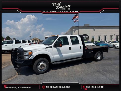 Used 2016 Ford F350 XL w/ Power Equipment Group AWD/4WD image 1