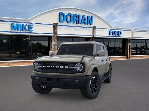 New 2026 Ford Bronco Outer Banks AWD/4WD image 2