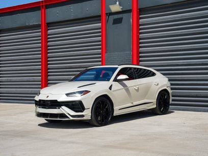 Used 2024 Lamborghini Urus S