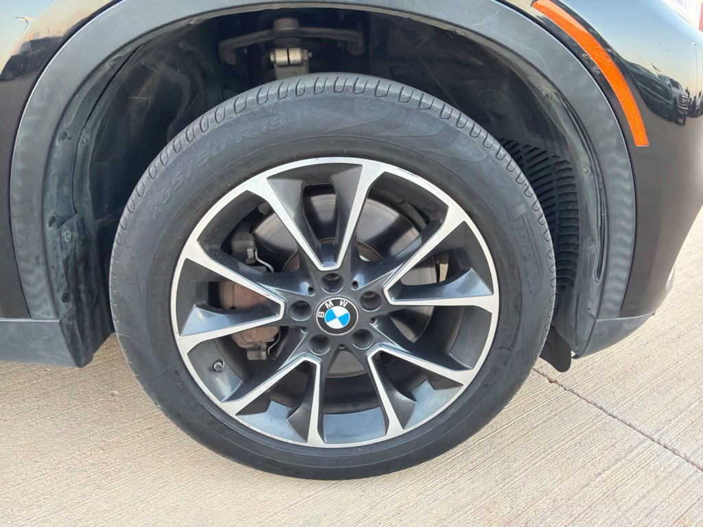 Used 2017 BMW X5 xDrive50i AWD/4WD image 10