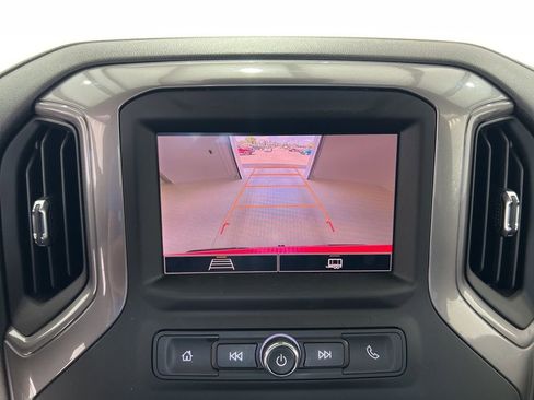 Used 2023 Chevrolet Silverado 1500 Custom image 13