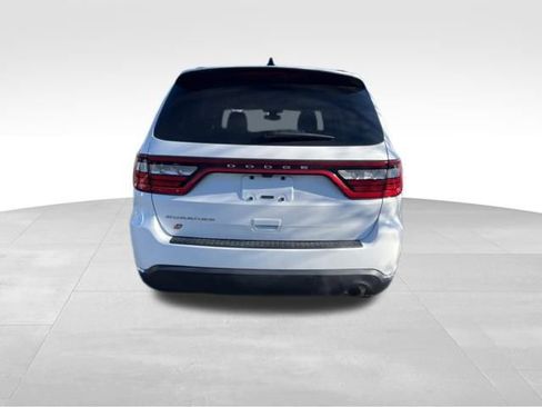 Used 2024 Dodge Durango SXT image 6