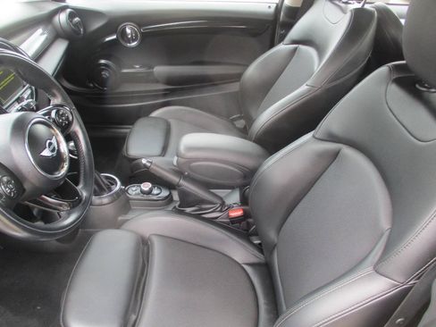 Used 2016 MINI Cooper S FWD image 16