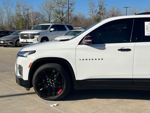 Used 2023 Chevrolet Traverse Premier w/ Redline Edition image 7