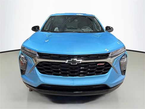 New 2026 Chevrolet Trax RS image 3