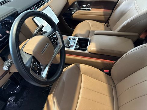 Used 2023 Land Rover Range Rover SE AWD/4WD image 10