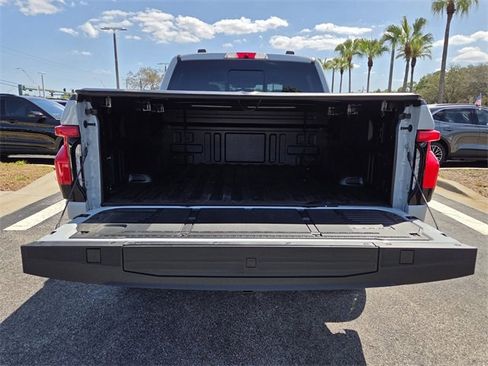 Used 2024 Ford F150 Lightning Platinum image 14