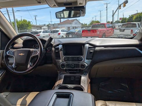 Used 2020 Chevrolet Tahoe LT RWD image 14