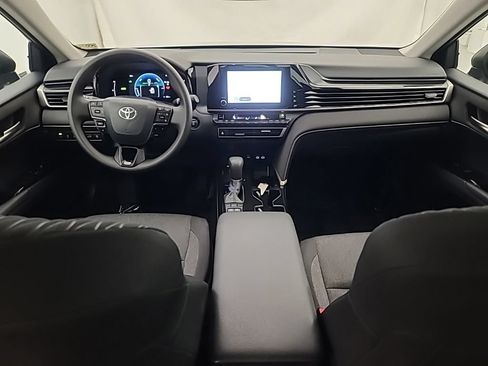 Used 2026 Toyota Camry LE FWD image 21