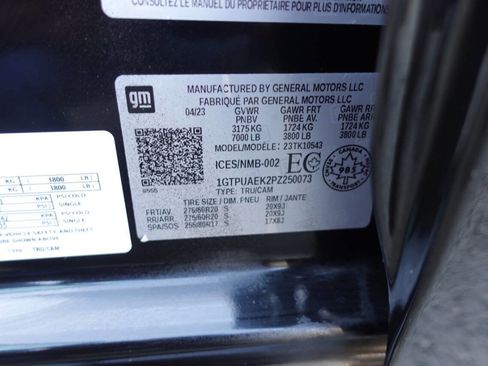 Used 2023 GMC Sierra 1500 Pro w/ Graphite Edition AWD/4WD image 15