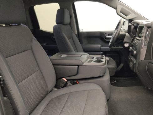 Used 2019 Chevrolet Silverado 1500 Custom w/ Custom Value Package RWD image 21