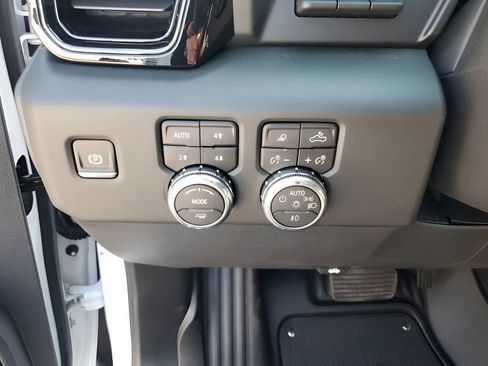 New 2026 GMC Sierra 1500 AT4X image 59