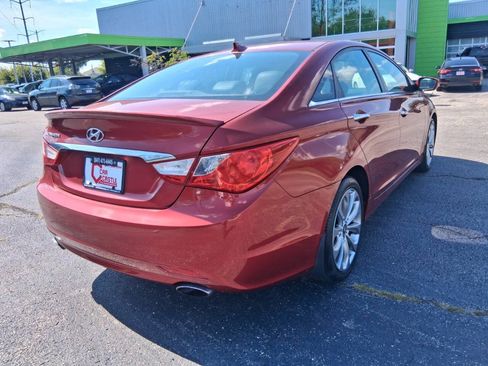 Used 2013 Hyundai Sonata SE FWD image 5