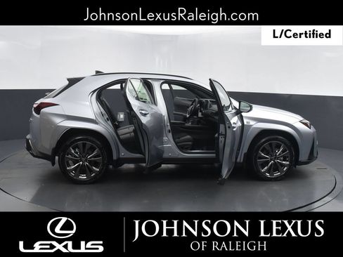Used 2025 Lexus UX 300h FWD image 33