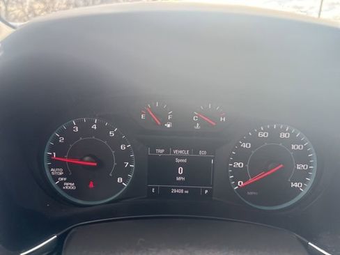 Used 2023 Chevrolet Equinox LS image 10