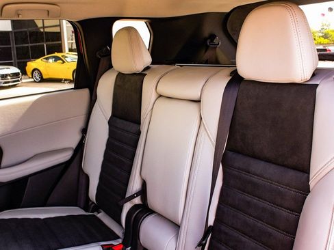 New 2025 Mitsubishi Outlander SE AWD/4WD image 33