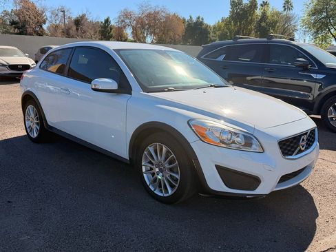 Used 2011 Volvo C30 image 6