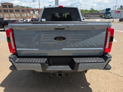 New 2026 Ford F250 Lariat w/ Black Appearance Package AWD/4WD image 6