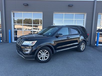 Used 2017 Ford Explorer XLT w/ Equipment Group 202A