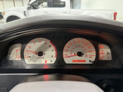 Used 2002 Toyota Tacoma 4x4 Double Cab image 11