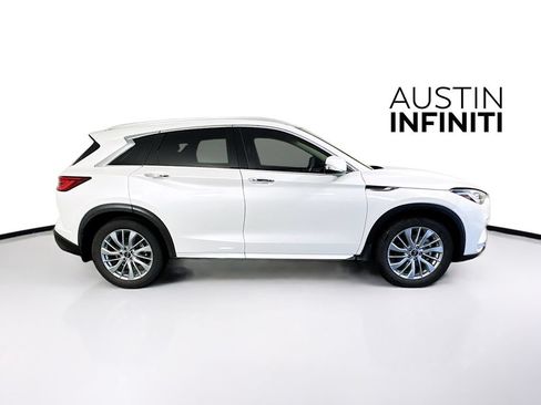 Certified 2023 INFINITI QX50 Luxe FWD image 10