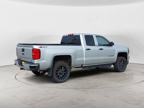 Used 2019 Chevrolet Silverado 1500 LT w/ All Star Edition AWD/4WD image 5