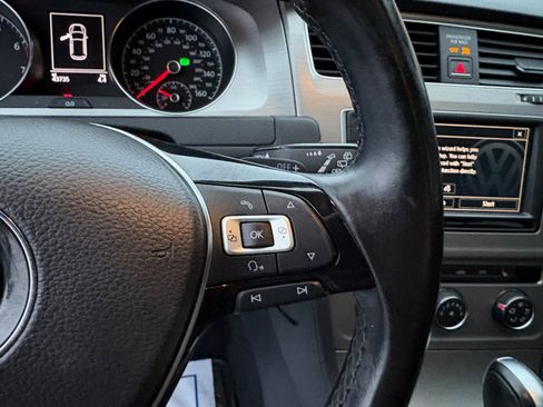 Used 2017 Volkswagen Golf Wolfsburg Edition image 34