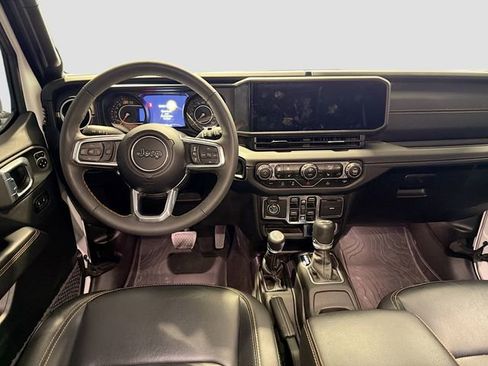 Used 2024 Jeep Wrangler Sahara w/ Technology Group image 21