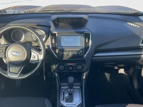 Used 2019 Subaru Forester Premium w/ All-Weather Package image 32