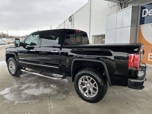 Used 2018 GMC Sierra 1500 SLT w/ SLT Premium Package image 13
