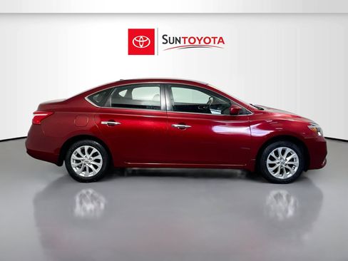 Used 2019 Nissan Sentra SV FWD image 2