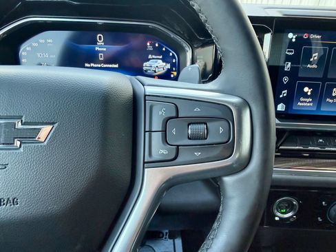 Used 2024 Chevrolet Silverado 1500 RST AWD/4WD image 19