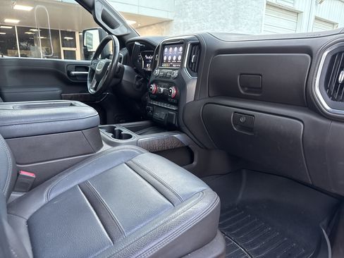 Used 2021 GMC Sierra 2500 Denali w/ Denali Ultimate Package AWD/4WD image 17