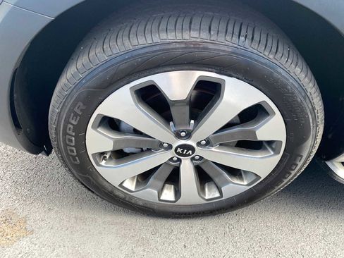 Used 2020 Kia Telluride S image 44