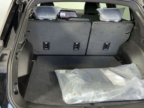 New 2025 Chevrolet Equinox EV RS image 29