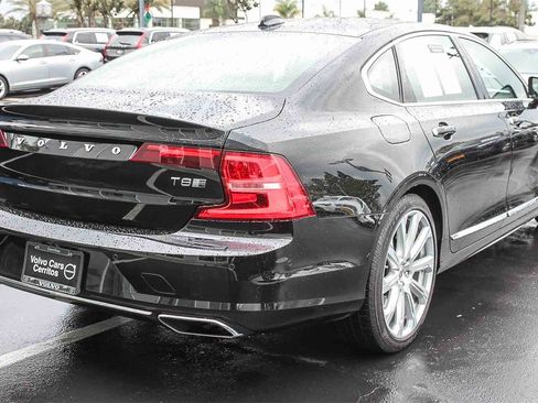 Used 2019 Volvo S90 T8 Inscription w/ Advanced Package image 6