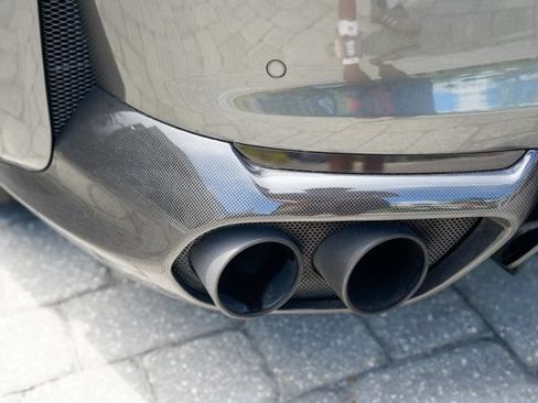 Used 2020 Ferrari 812 Superfast RWD image 52