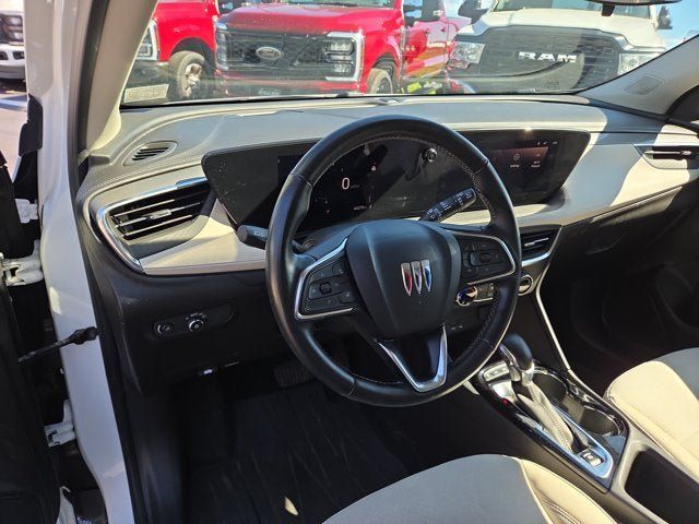 Used 2024 Buick Encore GX Preferred w/ Comfort Package AWD/4WD image 7